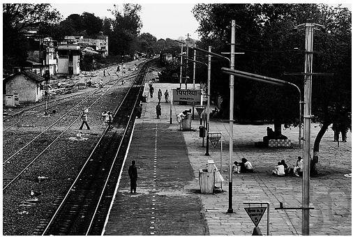 Pipariya Railway Station - Travel Jaunts