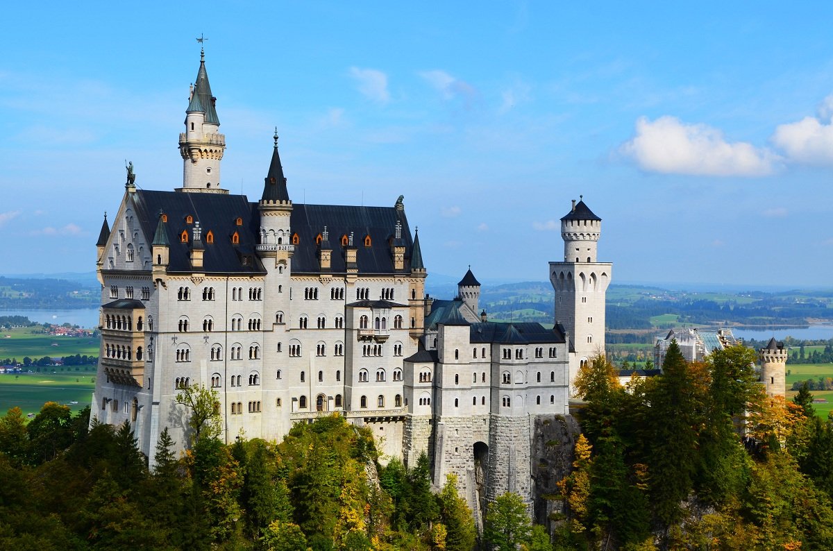 Neuschwanstein Castle by Travel-Jaunts